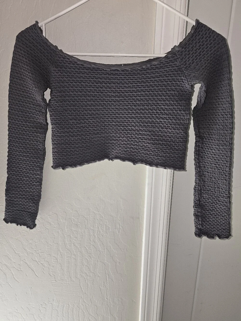 Women's Free People Textured Long-Sleeve Crop Top - Charcoal Gray Size: XS/S